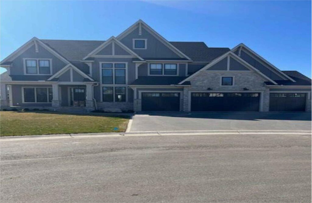 New construction townhomes in Minnesota Twin Cities development
